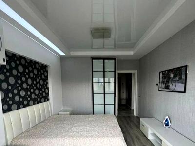 квартира за адресою Ревуцького вул., 9