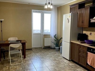 квартира за адресою Михайла Максимовича вул. (Онуфрія Трутенка), 3-Д