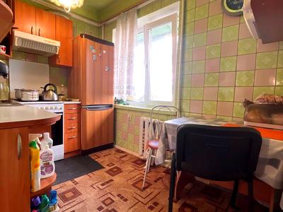 кімната за адресою Ореста Левицького вул. (Академіка Курчатова), 25/37