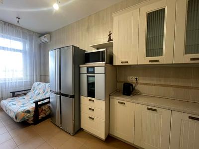 квартира за адресою Євгена Коновальця вул. (Щорса), 35