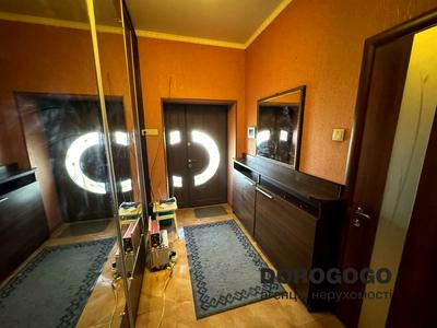 будинок за адресою Ватутіна