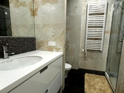 квартира за адресою Болсуновська вул. (Сергія Струтинського), 2