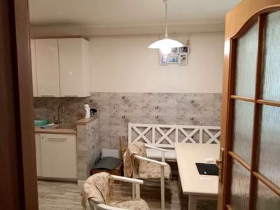 квартира за адресою Академіка Степана Рудницького вул., 31