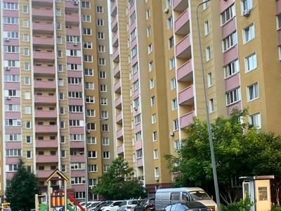 квартира за адресою Михайла Максимовича вул. (Онуфрія Трутенка), 9-В