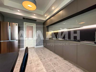 дом по адресу Бородинская ул., 657