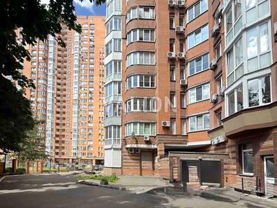 квартира за адресою Осіння вул., 33