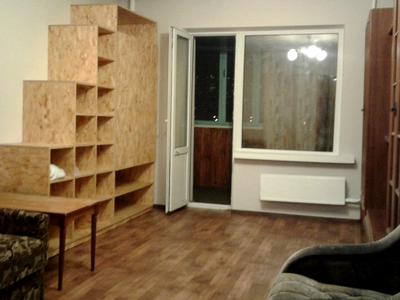 квартира за адресою Автозаводська вул., 93