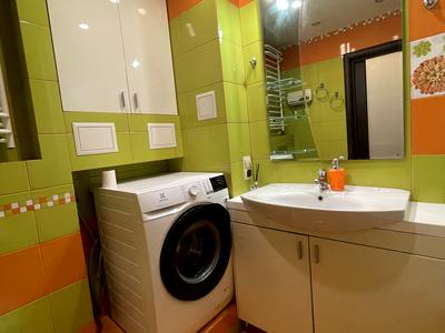 квартира за адресою Шовкуненка вул., 5