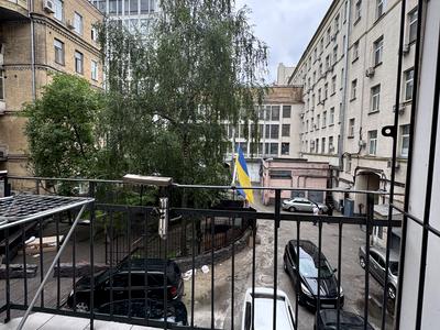 квартира за адресою Басейна вул., 12
