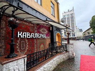 комерційна за адресою Незалежності вул., 5