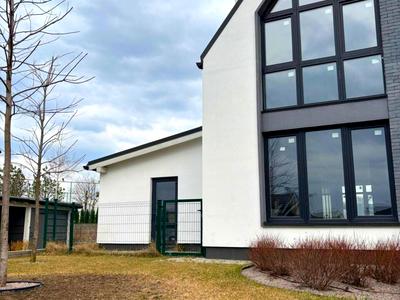 будинок за адресою Острозького, 27