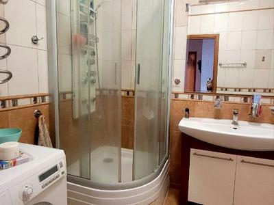 квартира за адресою Середньофонтанська вул., 19б