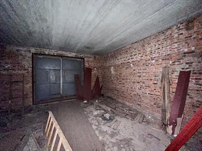 комерційна за адресою Освіти вул., 4в