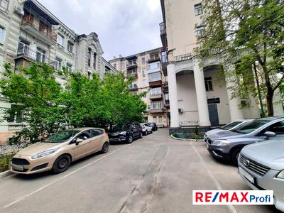 квартира за адресою Лютеранська вул., 8