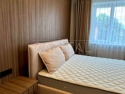будинок за адресою Центральна вул.