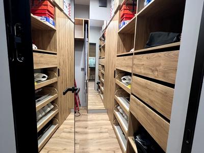 квартира за адресою Генуезська, 1Е