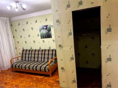 квартира за адресою Депутатська вул., 32
