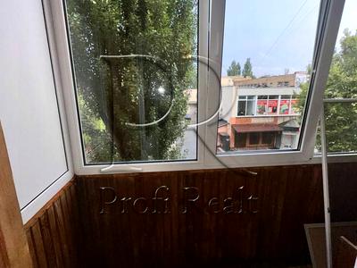 квартира за адресою Гната Юри вул., 5