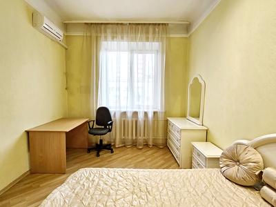квартира за адресою Велика Васильківська вул. (Червоноармійська), 132