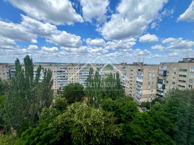 квартира за адресою вул. 4-й Зарічний мікрорайон вул., 25