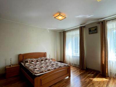квартира по адресу Підвальна, 9