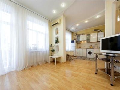 квартира по адресу Троицкая ул., 12