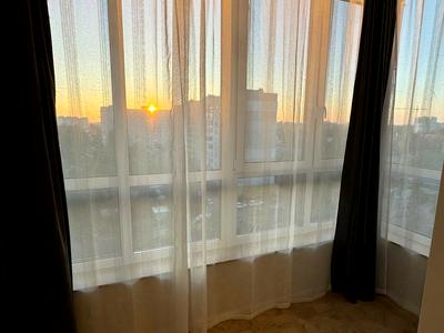 квартира за адресою Домбровського вул., 75