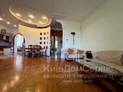 квартира по адресу Бехтеревский пер., 13-А