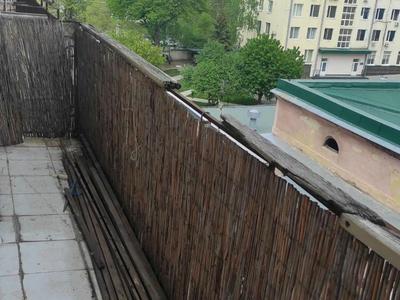 квартира за адресою Карантинна вул., 12