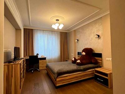квартира за адресою Дмитрівська вул., 75