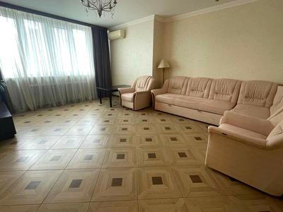 квартира за адресою Срібнокільська вул., 1