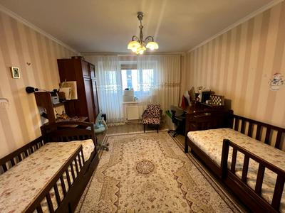 квартира по адресу Металургів ул., 8
