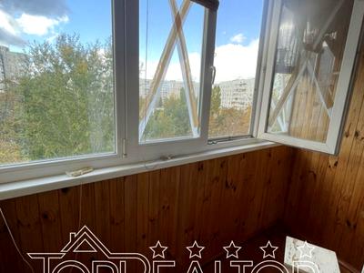 квартира за адресою Нескорених вул. (Героїв Праці), 4б