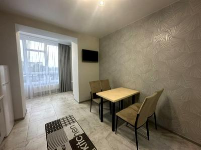 квартира за адресою Степана Бандери вул., 10