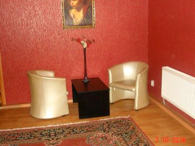 комерційна за адресою Дружбы, 80