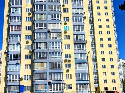 квартира за адресою Яни Червоної вул., 11а