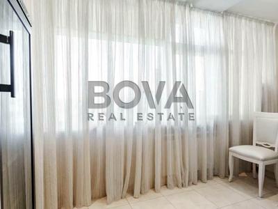 квартира за адресою Кропивницького вул., 8