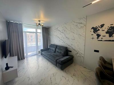 квартира за адресою Салютна вул., 2к6