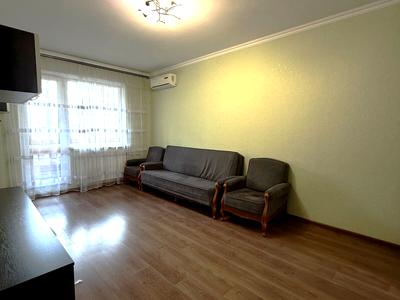 квартира за адресою Академіка Заболотного вул., 44