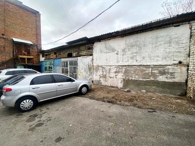 комерційна за адресою Жуковського вул., 32