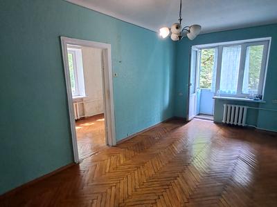 квартира за адресою Івана Крамського вул., 4
