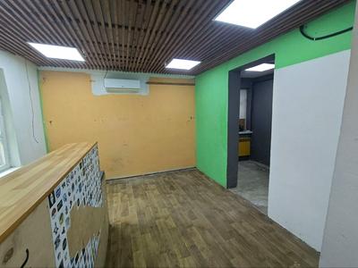 комерційна за адресою Івана Федорова вул., 31