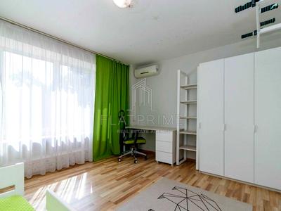 квартира за адресою Братиславська вул., 7