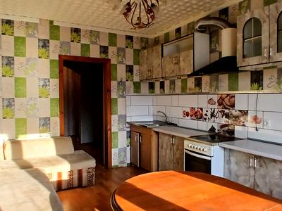 квартира за адресою Драгоманова, 1Е