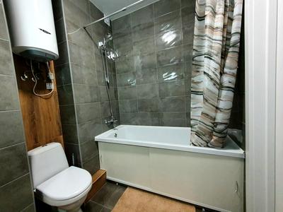 квартира за адресою Ревуцького вул., 40-Б