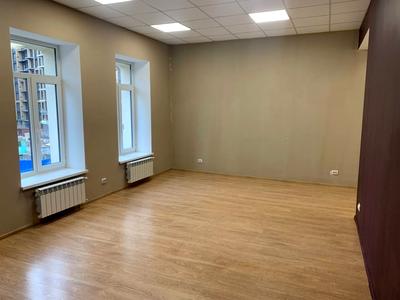коммерческая по адресу Глубочицкая ул., 40