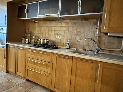 квартира за адресою Посмітного, 22