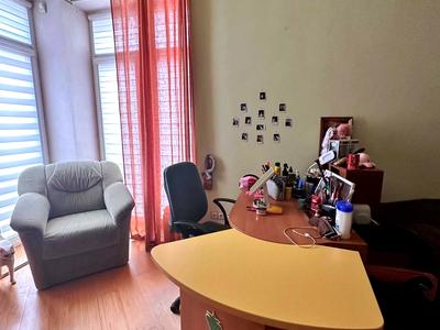 квартира по адресу Александра Олеся ул., 24