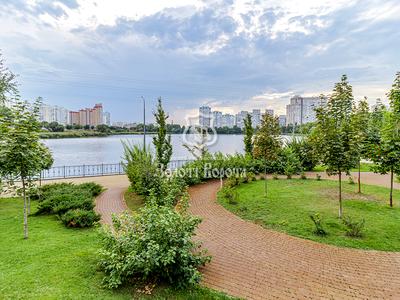 коммерческая по адресу Ревуцкого ул., 40-В