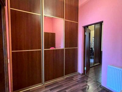 квартира за адресою Бандеры Степана, 80